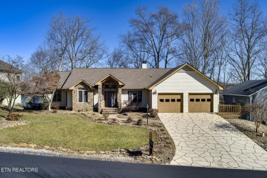 Lake Home For Sale in Loudon, Tennessee