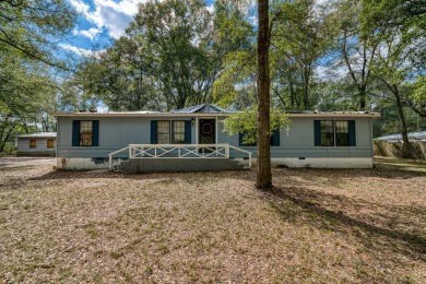 Lake Talquin Home For Sale in Tallahassee Florida