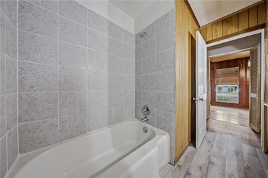 Investment opportunity alert-priced to move and ready for its - photo 12