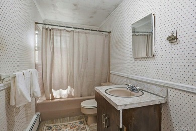 Welcome to this charming 4-bedroom, 2 full bath Mustapick - photo 16