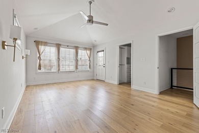 Welcome to 1457 W 52nd, a beautifully renovated 3-bedroom, 3 - photo 24