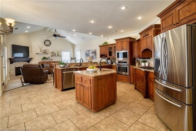 Located in the highly sought after Brighton Place subdivision - photo 12
