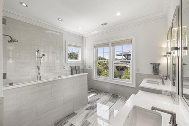 Custom home designed and built by renowned architect Michael - photo 25