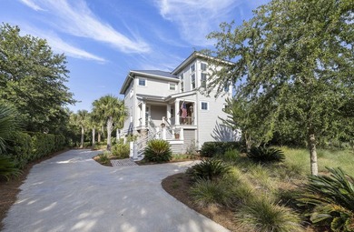 Custom home designed and built by renowned architect Michael - photo 44