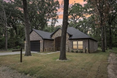 Lake Home For Sale in Trinidad, Texas