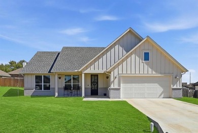 Lake Granbury Home For Sale in Granbury Texas