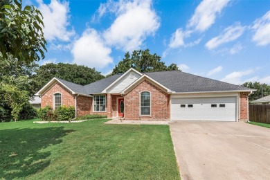 Cedar Creek Lake Home For Sale in Mabank Texas