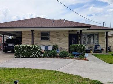 Lake Pontchartrain Home Active Under Contract in Metairie Louisiana