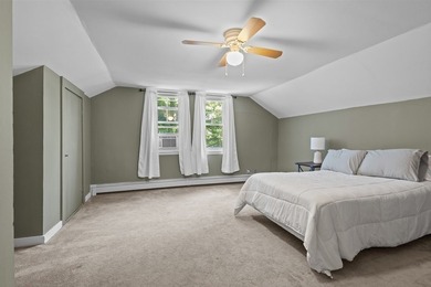 Welcome to this well-maintained 3-bedroom, 1-bath home offering - photo 28