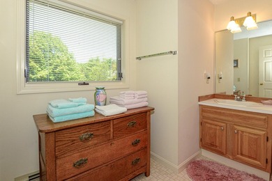 Contact Liz Marcella. Immaculate 3-Bedroom Condo with Panoramic - photo 34