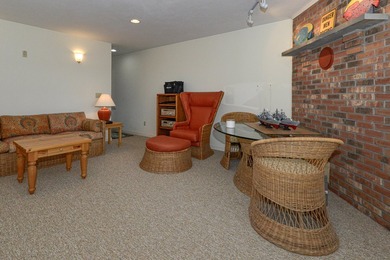 Contact Liz Marcella. Immaculate 3-Bedroom Condo with Panoramic - photo 46