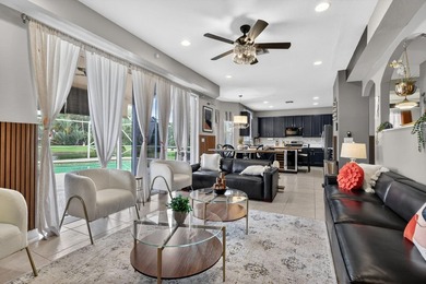 Great home in a beautiful gated community with lake views! - photo 16