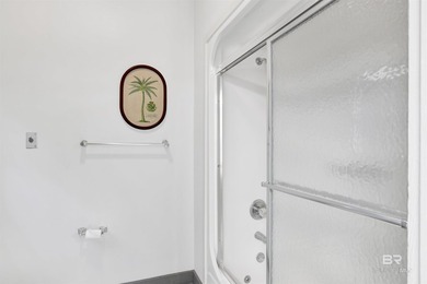 Gulf Front Paradise! This home would be a great investment - photo 21