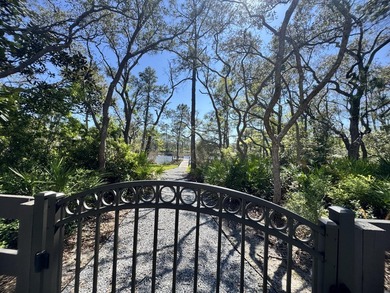 Nestled on 1.38 gated & fenced acres, this custom-built home - photo 23