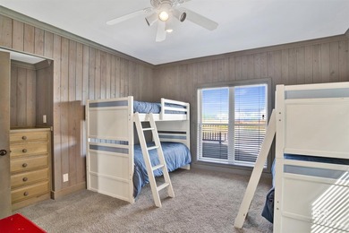 Gulf Front Paradise! This home would be a great investment - photo 25