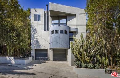 Silver Lake Reservoir Home For Sale in Los Angeles California