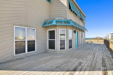 Gulf Front Paradise! This home would be a great investment - photo 40