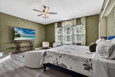 Great home in a beautiful gated community with lake views! - photo 44
