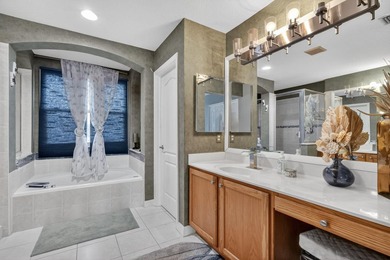 Great home in a beautiful gated community with lake views! - photo 50