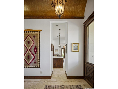 Impressive 4 bedroom, 3.5 bath home (3947 sf) in Comanche Trace - photo 8
