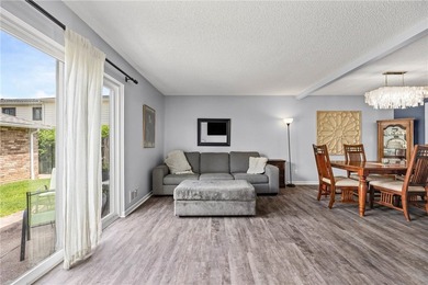 Brighton welcomes you home to this beautifully updated end-unit - photo 10