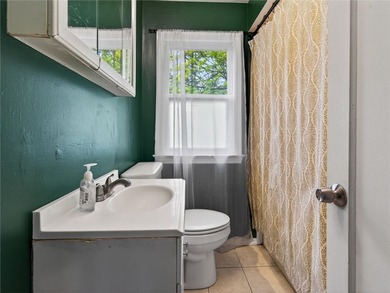 Welcome home to 45 Ridgecrest Avenue! This cozy cape cod boasts - photo 26