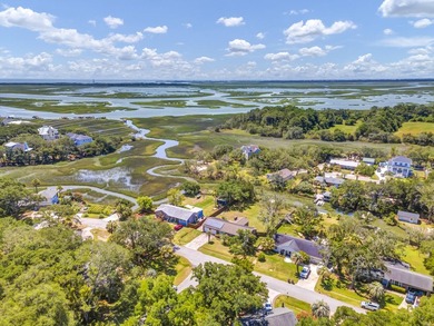 Life feels a little different when the water is your backyard! - photo 44