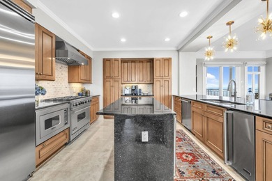 This impeccably designed residence offers three spacious - photo 5