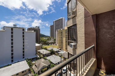 Opportunity knocks with this 2-bedroom, 1-bathroom condo in the - photo 18