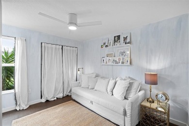 Designer-Ownedpletely Updated. Perfectly Located. Welcome to - photo 22