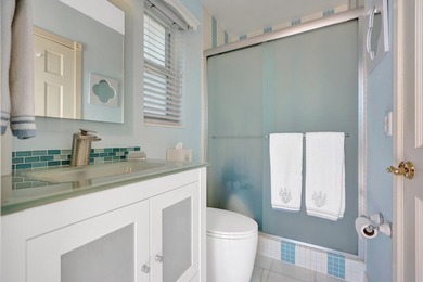 Great combination of excellent square footage (almost 3400 sq - photo 24