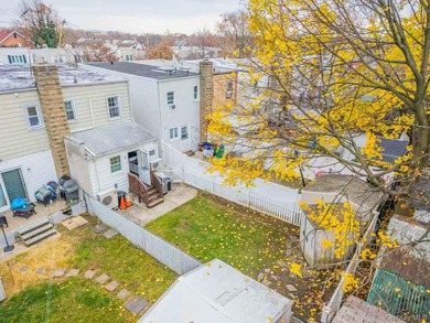 Welcome to this beautifully maintained single-family home - photo 31
