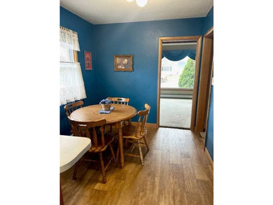 Charming 5-Bedroom Home on aCorner Lot in Ortonville, MN Welcome - photo 8