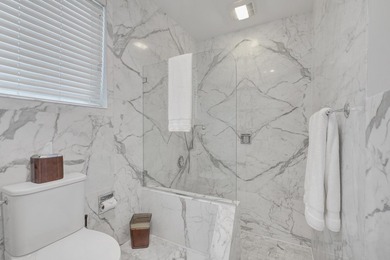 Great combination of excellent square footage (almost 3400 sq - photo 48