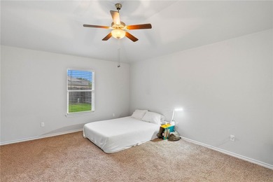 VA Assumable Loan Available! Don't miss this fantastic - photo 15
