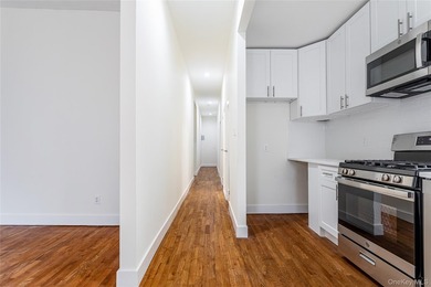 Masterfully beautified and exceptionally updated condo style - photo 7