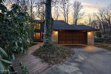 Located in the quiet, well-established neighborhood on Stanmoore