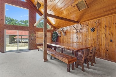 Welcome to B-4 Ranch, a rare 300 acre high fenced hunting - photo 14