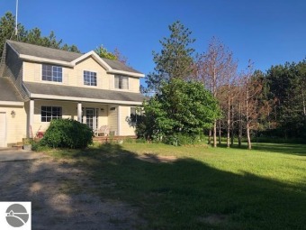 Townline Lake - Montcalm County Home For Sale in Six Lakes Michigan