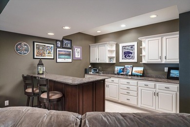 Beautifully maintained waterfront home where pride of ownership - photo 18