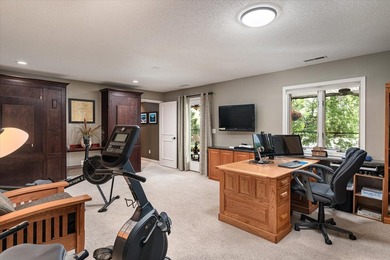 Beautifully maintained waterfront home where pride of ownership - photo 24