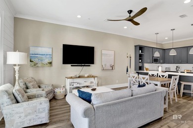 Beautifully decorated 3bed/4bath coastal home with views of the - photo 3
