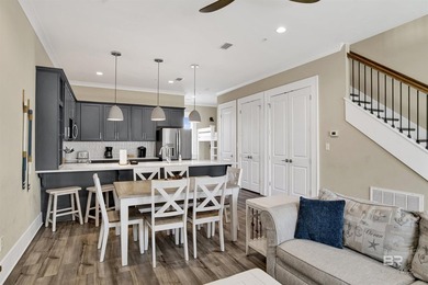 Beautifully decorated 3bed/4bath coastal home with views of the - photo 4