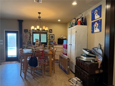 Discover the potential of this spacious 4-bedroom, 4-bath home - photo 11