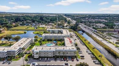 Enjoy relaxed South Florida living in this 1-bedroom, 1.5-bath - photo 31