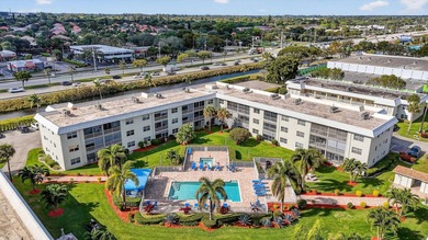 Enjoy relaxed South Florida living in this 1-bedroom, 1.5-bath - photo 36