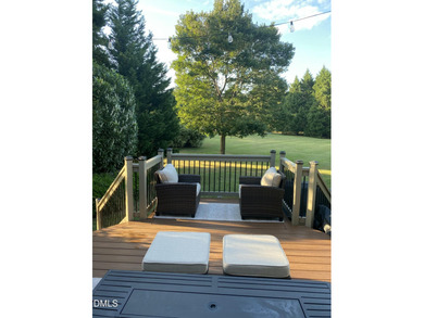 *MOVE-IN-READY, FULLY FURNISHED * Step into this meticulously