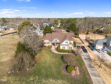 *MOVE-IN-READY, FULLY FURNISHED * Step into this meticulously