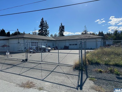 Strait Juan de Fuca  Commercial Active Under Contract in Port Angeles Washington