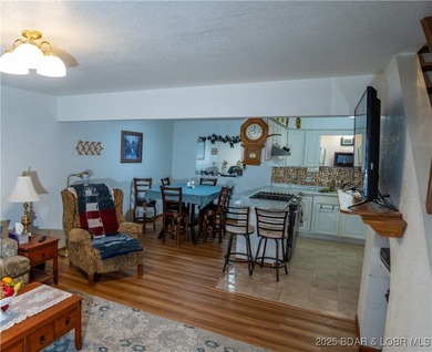 ZERO RESTRICTIONS! Charming cottage on 37.5 Acres very close to - photo 18